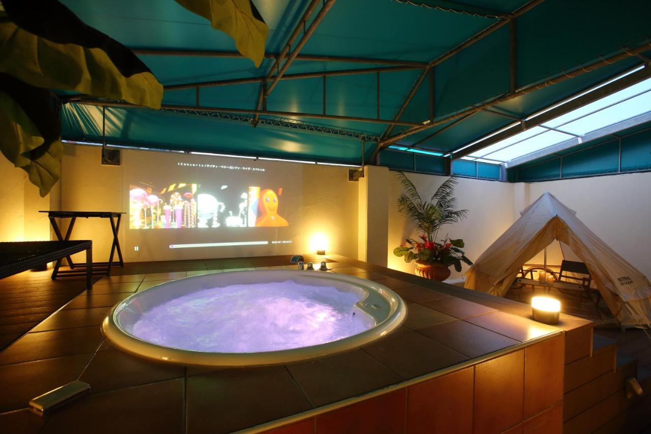 Fukuoka Chapel Coconuts Hotel Ipolani ภายนอก รูปภาพ
